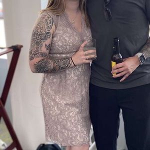 Women’s Mauve Lace Dress - 5/6